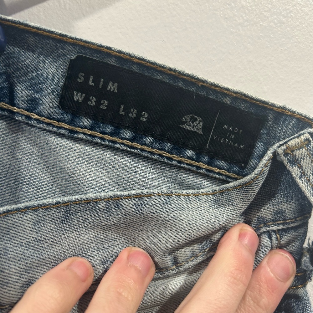 Bullhead Jeans - Picture 4 of 4